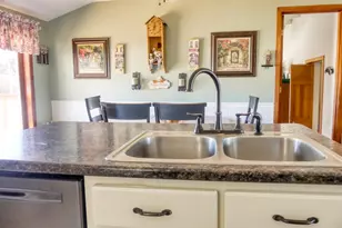 30325 Elm St, Lindstrom, MN 55045 - Photo 26