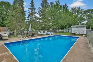 30325 Elm St, Lindstrom, MN 55045 - Photo 38