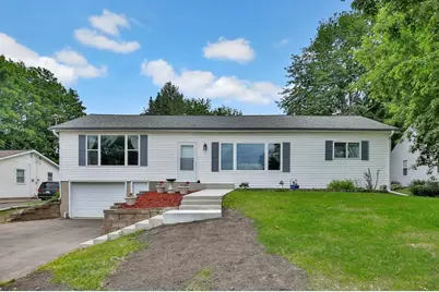 30325 Elm Street, Lindstrom, MN 55045 - Photo 2