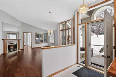 992 Stratford Court, Burnsville, MN 55337 - Photo 2