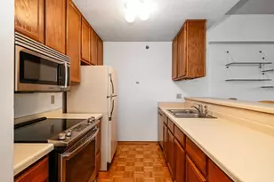 433 7th St. S, Minneapolis, MN 55415 - Photo 4