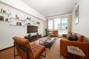 433 7th St. S, Minneapolis, MN 55415 - Photo 2