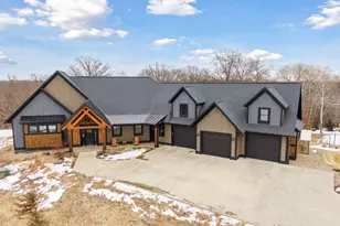 771 Zumbro Oaks Ln NW, Oronoco, MN 55960 - Photo 2