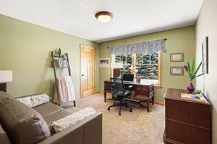 1520 Bridgewater Rd, Golden Valley, MN 55422 - Photo 32