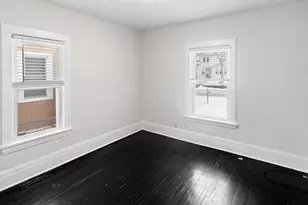 1635 Sheridan Ave N, Minneapolis, MN 55411 - Photo 20