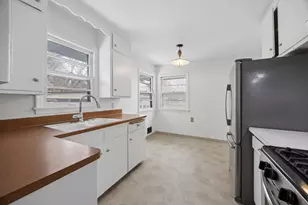 105 75th Way NE, Fridley, MN 55432 - Photo 6