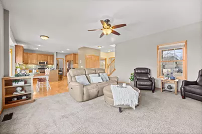 3262 Kahlen Avenue NE, Saint Michael, MN 55376 - Photo 6