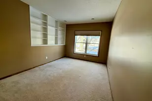 1665 Oakbrooke Way, Eagan, MN 55122 - Photo 12