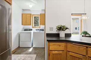 3438 Silver Ln NE, Saint Paul, MN 55421 - Photo 10