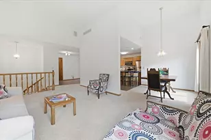 3438 Silver Ln NE, Saint Paul, MN 55421 - Photo 8