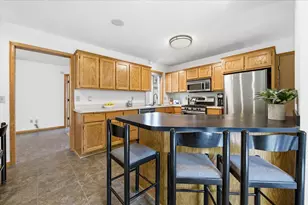 3438 Silver Ln NE, Saint Paul, MN 55421 - Photo 4