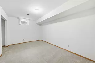 3438 Silver Ln NE, Saint Paul, MN 55421 - Photo 30