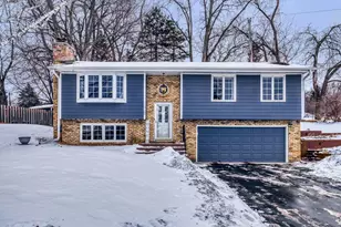 12725 11th Ave N, Plymouth, MN 55441 - Photo 1