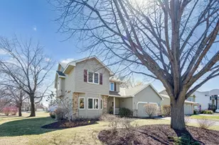 8351 W Lake Dr, Chanhassen, MN 55317 - Photo 2