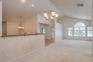 731 Grayhawk Cir, Mankato, MN 56001 - Photo 10