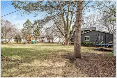 10425 Vessey Road, Bloomington, MN 55437 - Photo 10