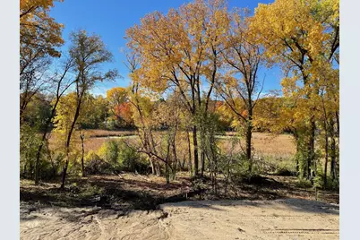 20472 Radisson Road, Shorewood, MN 55331 - Photo 32