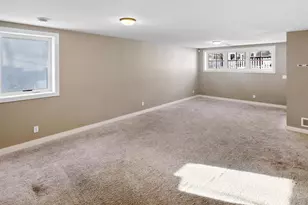 2938 Sheridan Ave N, Minneapolis, MN 55411 - Photo 22