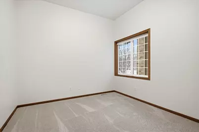 10395 Lancaster Cove, Woodbury, MN 55129 - Photo 24