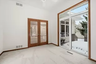 10395 Lancaster Cove, Woodbury, MN 55129 - Photo 16