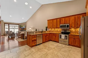 652 Shardlow Pl NE, Byron, MN 55920 - Photo 2