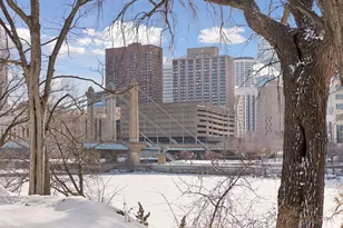 49 Island Ave W, Minneapolis, MN 55401 - Photo 32