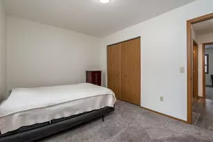 312 Lilac Ct, Waseca, MN 56093 - Photo 14