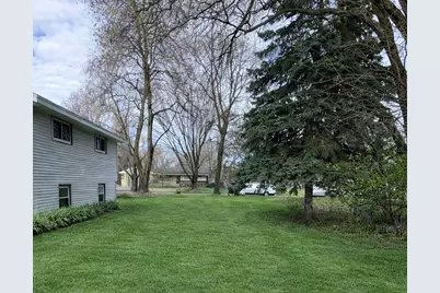 7849 Florida Circle N, Brooklyn Park, MN 55445 - Photo 38