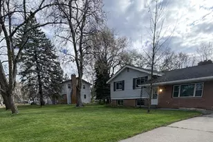 7849 Florida Cir N, Brooklyn Park, MN 55445 - Photo 40