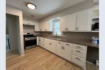 7849 Florida Circle N, Brooklyn Park, MN 55445 - Photo 8