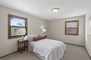 7533 Imperial Dr N, Brooklyn Park, MN 55443 - Photo 14