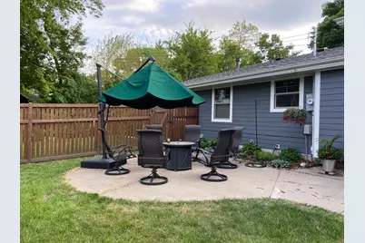 11109 Thomas Avenue S, Bloomington, MN 55431 - Photo 28