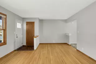 11109 Thomas Ave S, Bloomington, MN 55431 - Photo 6