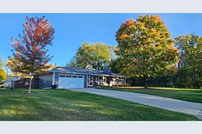 11109 Thomas Avenue S, Bloomington, MN 55431 - Photo 2