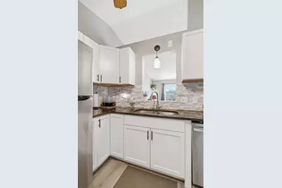 2063 N Park Drive #6, Saint Paul, MN 55119 - Photo 12