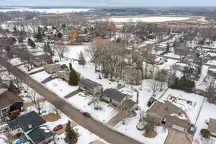 6766 E Shadow Lake Dr, Lino Lakes, MN 55014 - Photo 2