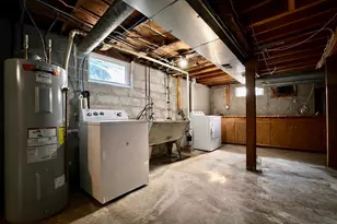 499 E Belleview St, Winona, MN 55987 - Photo 12