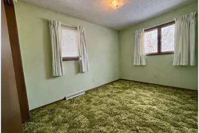 499 E Belleview Street, Winona, MN 55987 - Photo 8