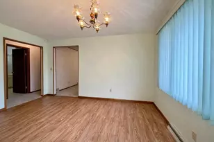 499 E Belleview St, Winona, MN 55987 - Photo 6