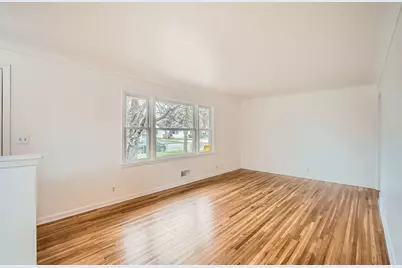 6300 Quebec Avenue N, Brooklyn Park, MN 55428 - Photo 8