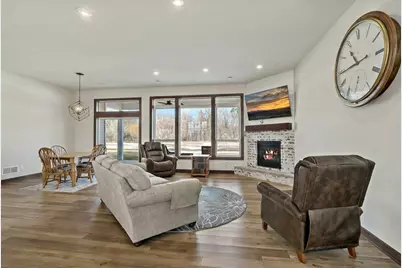 1013 Birch Avenue NE, Montgomery, MN 56069 - Photo 6