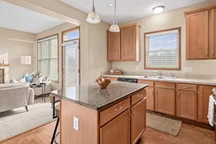 10759 Falling Water Ln, Woodbury, MN 55129 - Photo 10