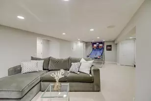 4752 York Ave S, Minneapolis, MN 55410 - Photo 36