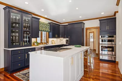 816 Westwood Drive S, Golden Valley, MN 55416 - Photo 10