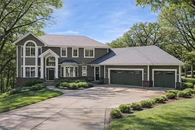 816 Westwood Drive S, Golden Valley, MN 55416 - Photo 1