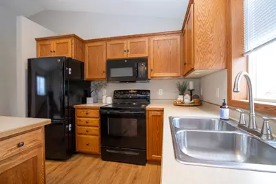 2223 Fairbanks Drive, North Mankato, MN 56003 - Photo 14