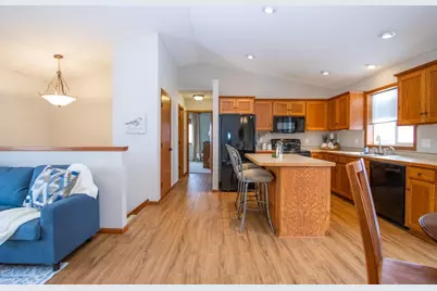 2223 Fairbanks Drive, North Mankato, MN 56003 - Photo 12