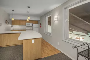 4575 W 80th St Cir, Bloomington, MN 55437 - Photo 26