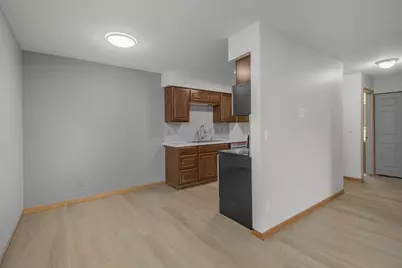 4575 W 80th Street Circle #116, Bloomington, MN 55437 - Photo 12