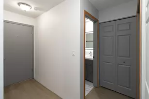 4575 W 80th St Cir, Bloomington, MN 55437 - Photo 16